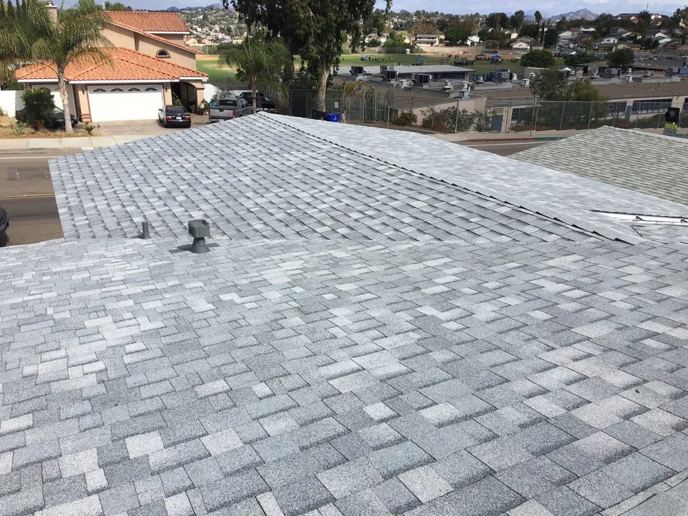 Slide of R&J Roofing