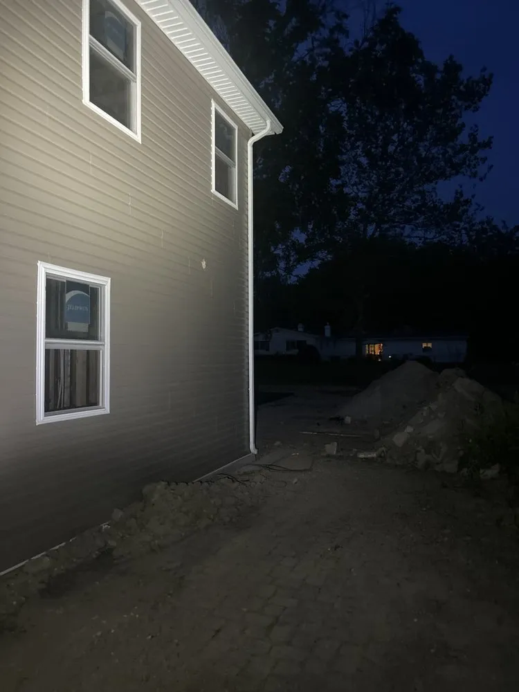 Slide of R&K Exteriors