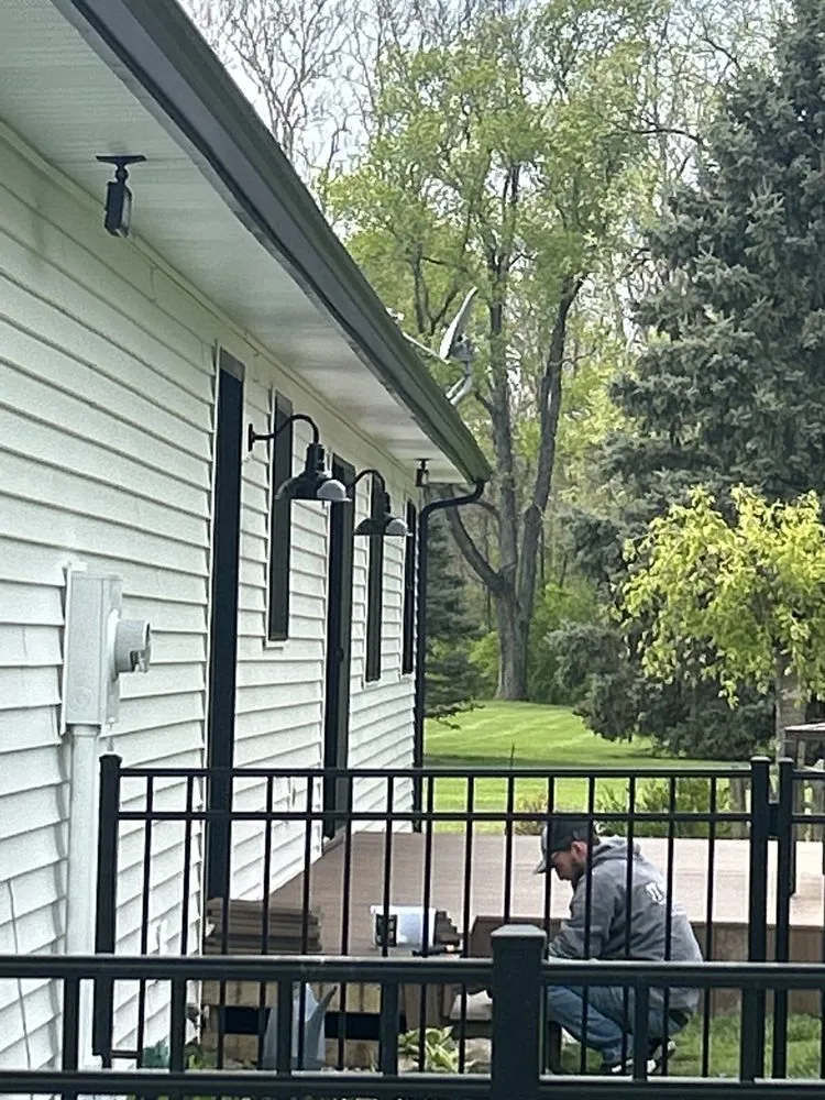 Slide of R&K Exteriors