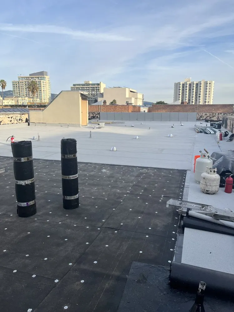 Slide of RK Roofing & Construction