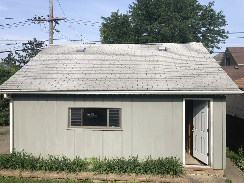 Slide of R.K. Roofing