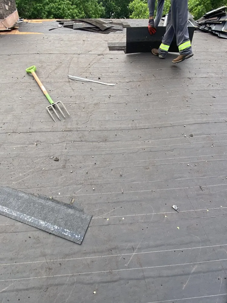 Slide of RKR Roofing