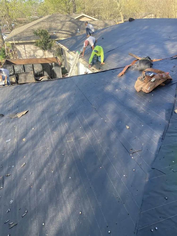 Slide of RKR Roofing