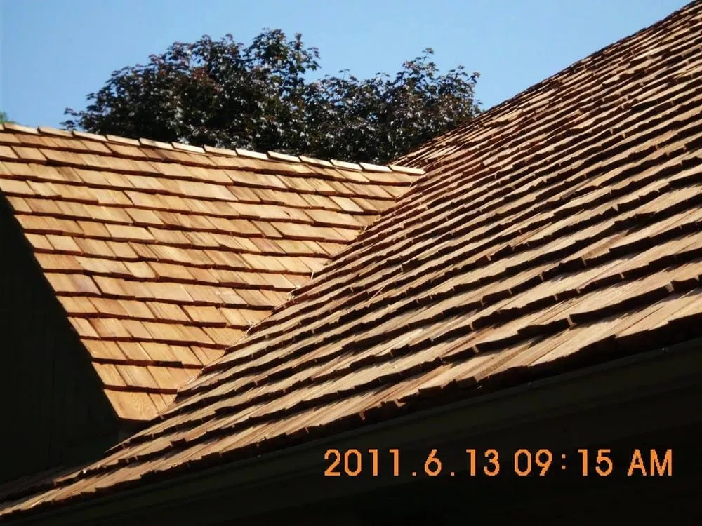 Slide of RL Roofing