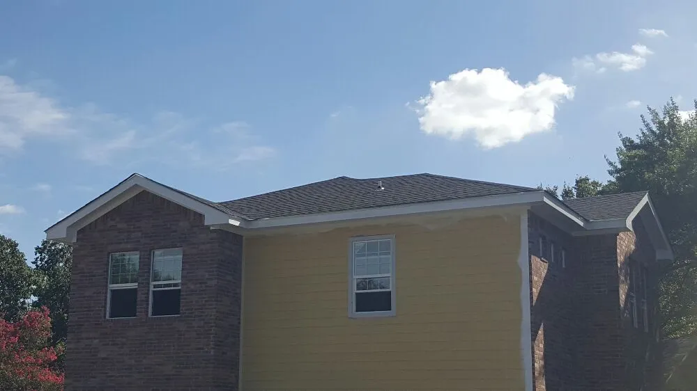 Slide of R&L Roofing Specialties