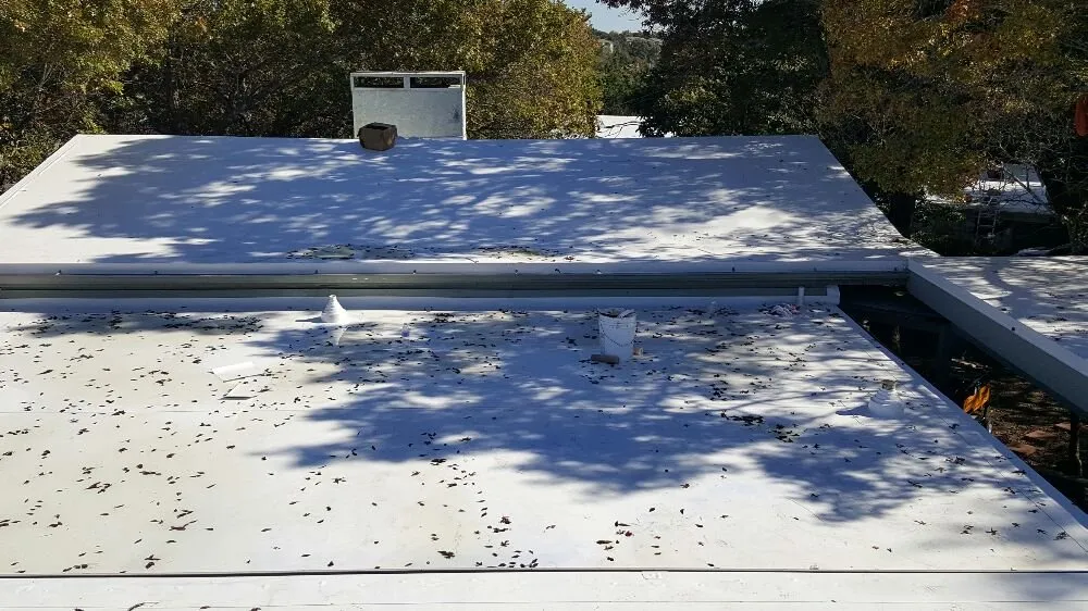 Slide of R&L Roofing Specialties