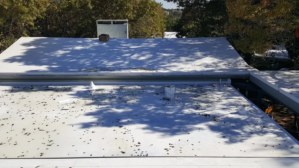 Slide of R&L Roofing Specialties