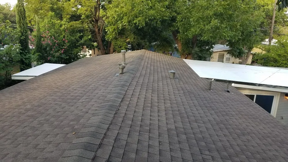 Slide of R&L Roofing Specialties