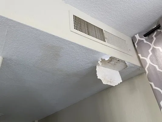 RL Roofing Systems and Construction Logo