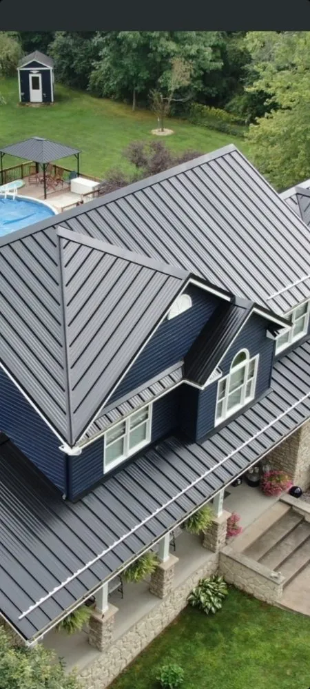 Trusted residential roofing service experts serving Danville, OH - R&M Home Improvement