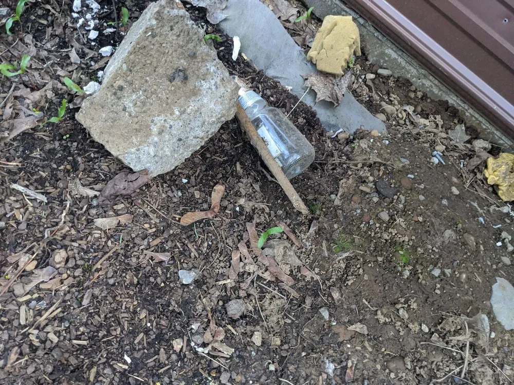 Slide of R&M Roofing & Construction