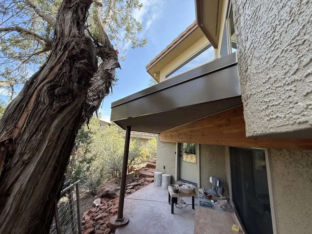 Slide of R&M Roofing and Construction