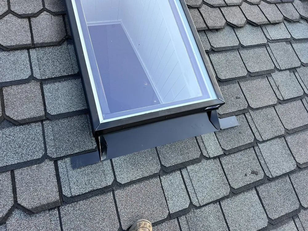 Slide of RM Roofing Contractors