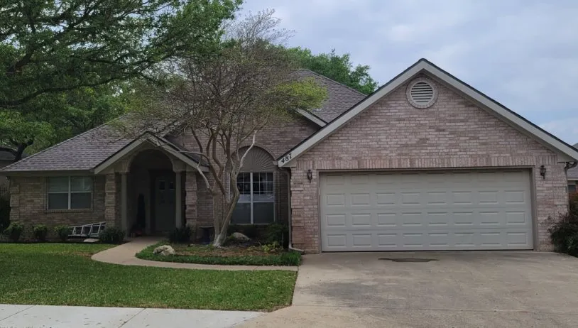 Top-rated roof replacement experts serving Mcgegor, TX - RM Roofing