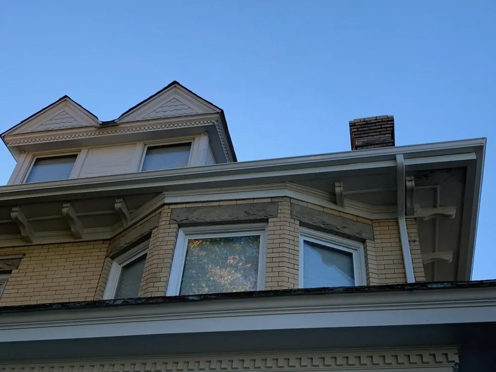 Reliable roof repair with free inspection in East Millsboro, PA by RMD Construction