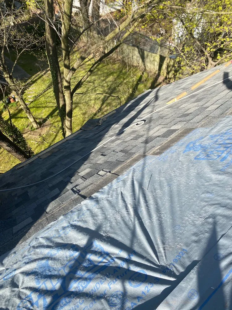 Slide of RMH Contracting & Services