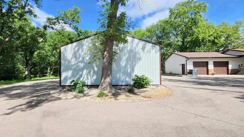 Slide of RMK Contracting