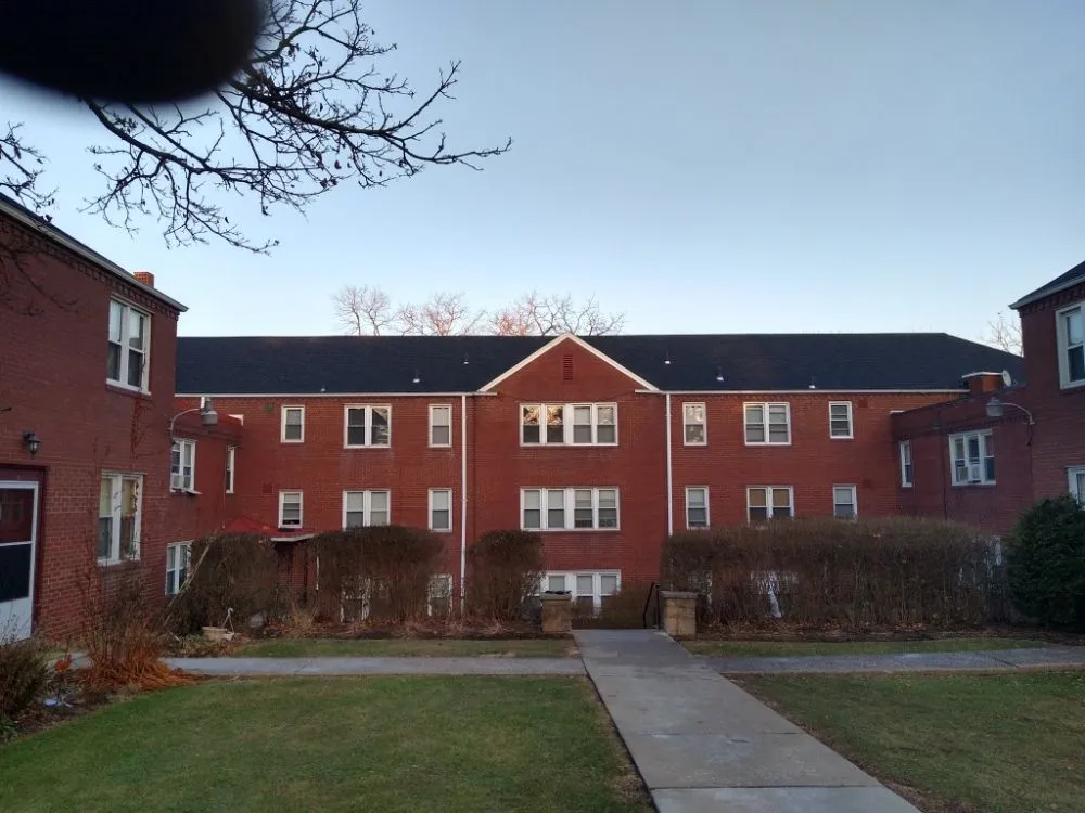 Slide of RMR Roofing & Contracting