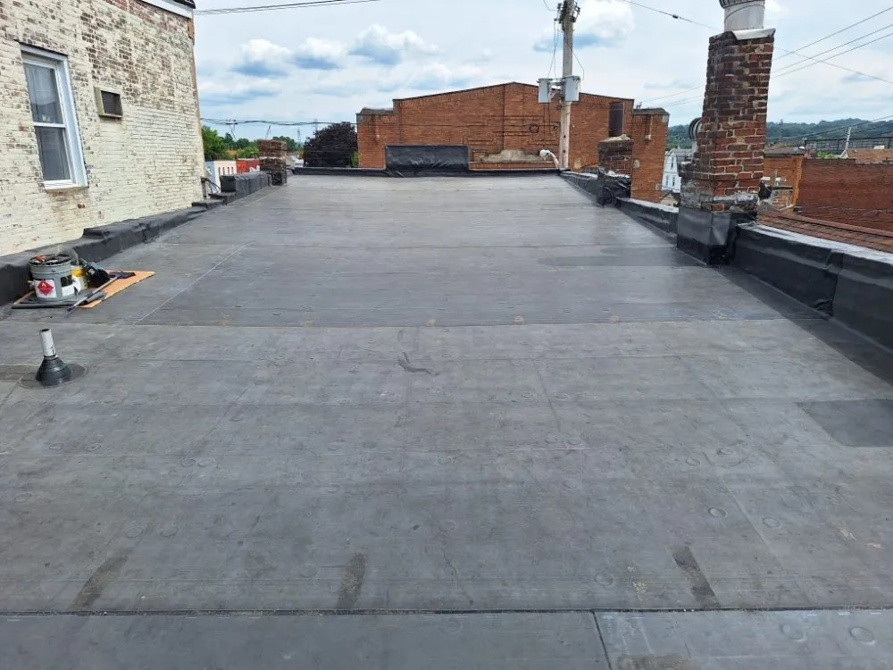 Slide of RMR Roofing & Contracting