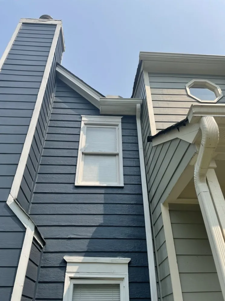 Slide of R&N Pressure Washing