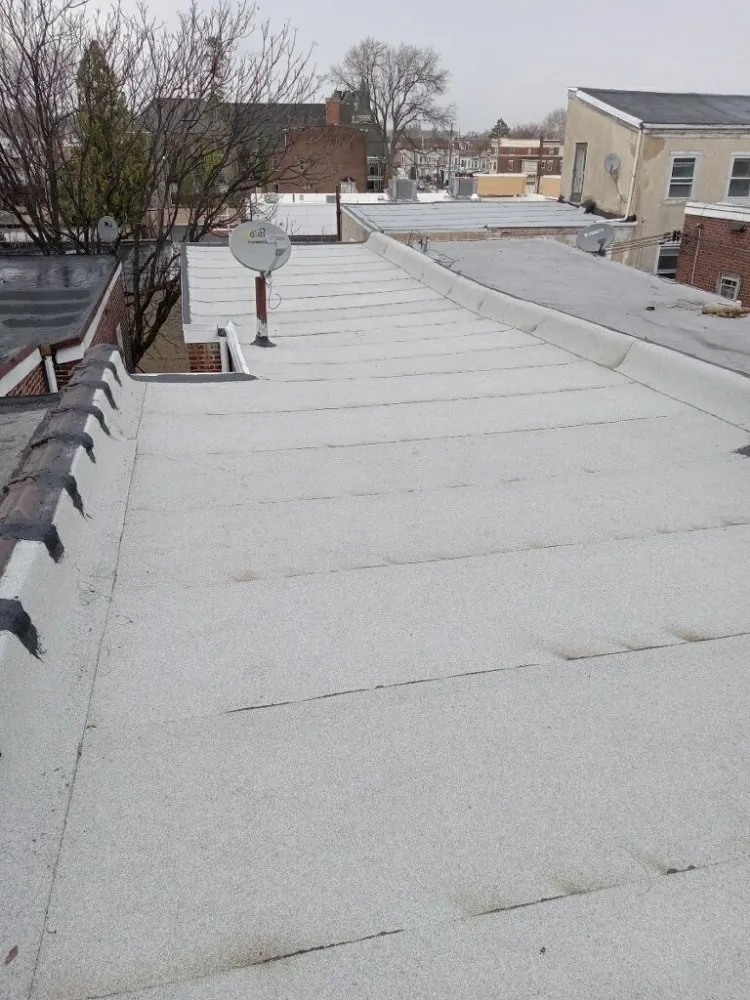 Slide of R&N Roofing and Construction