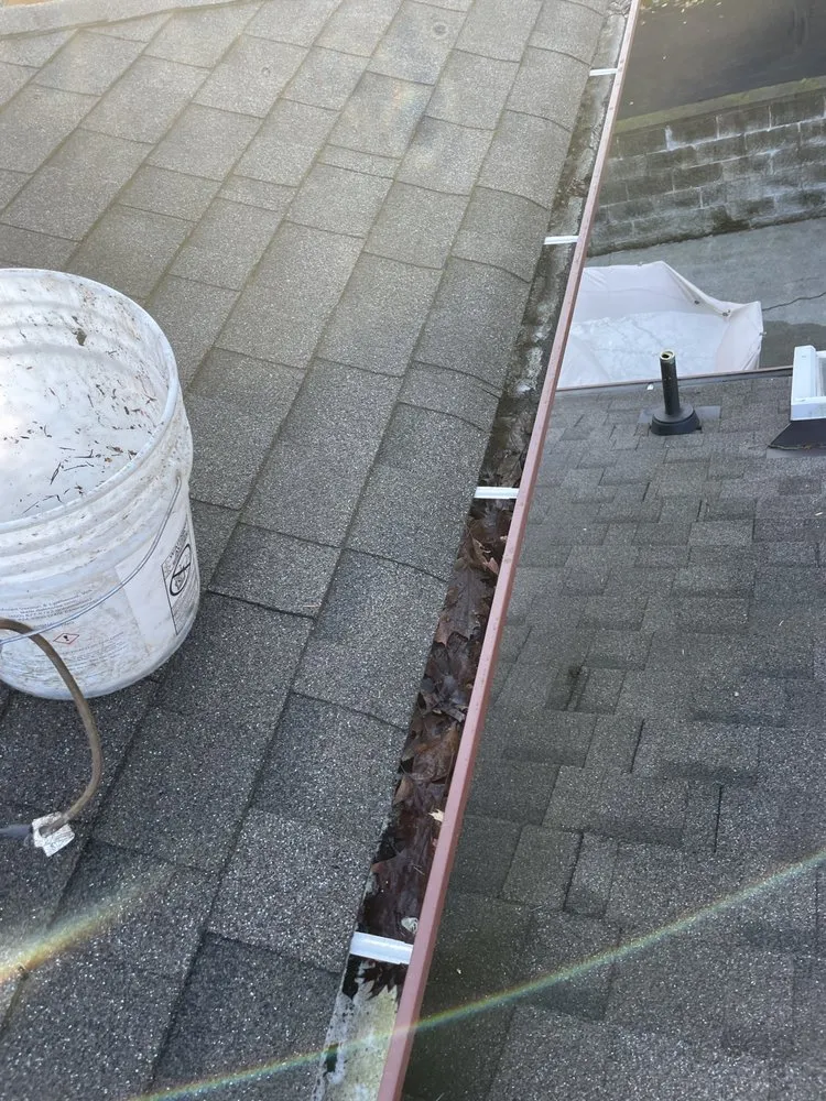 Slide of RNR Windows