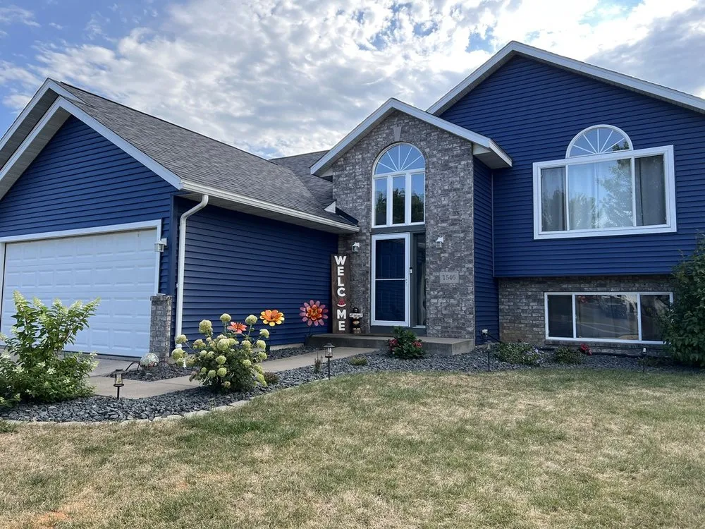 Slide of Roach Roofing