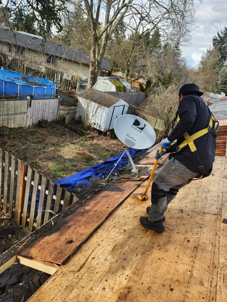 Slide of Road Runner Roofing