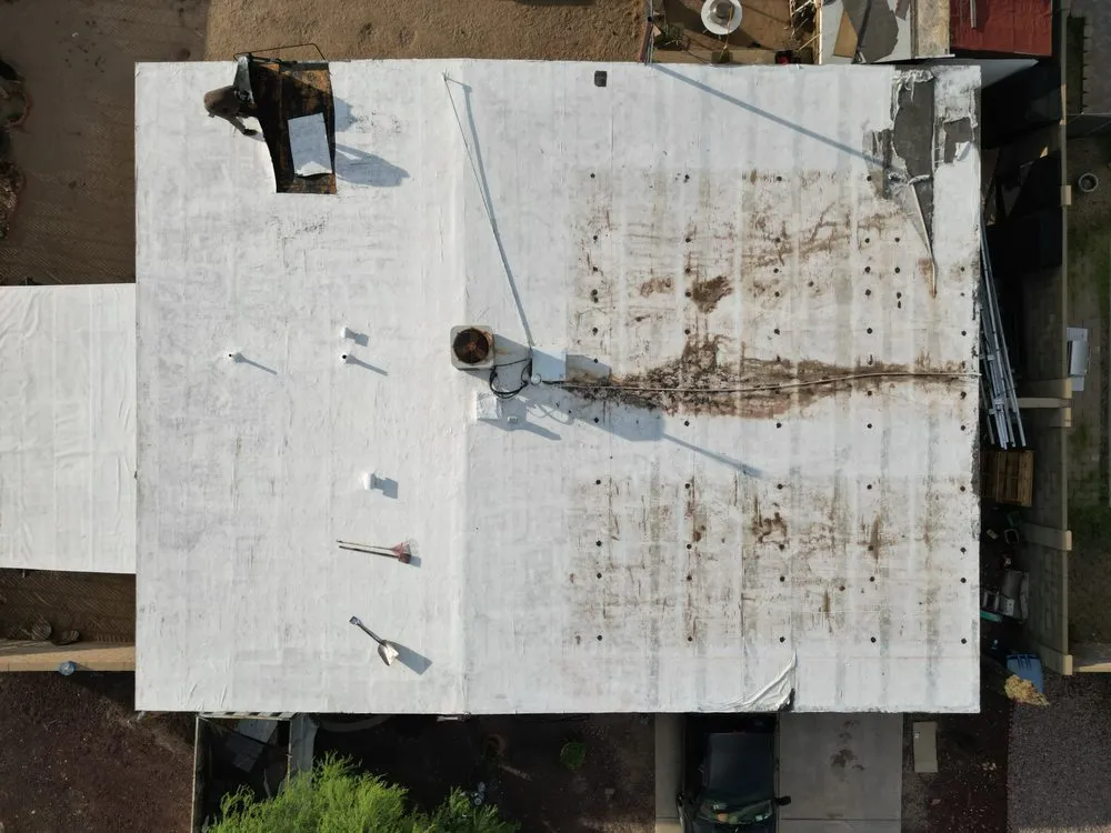 Slide of Roadrunner Roofing