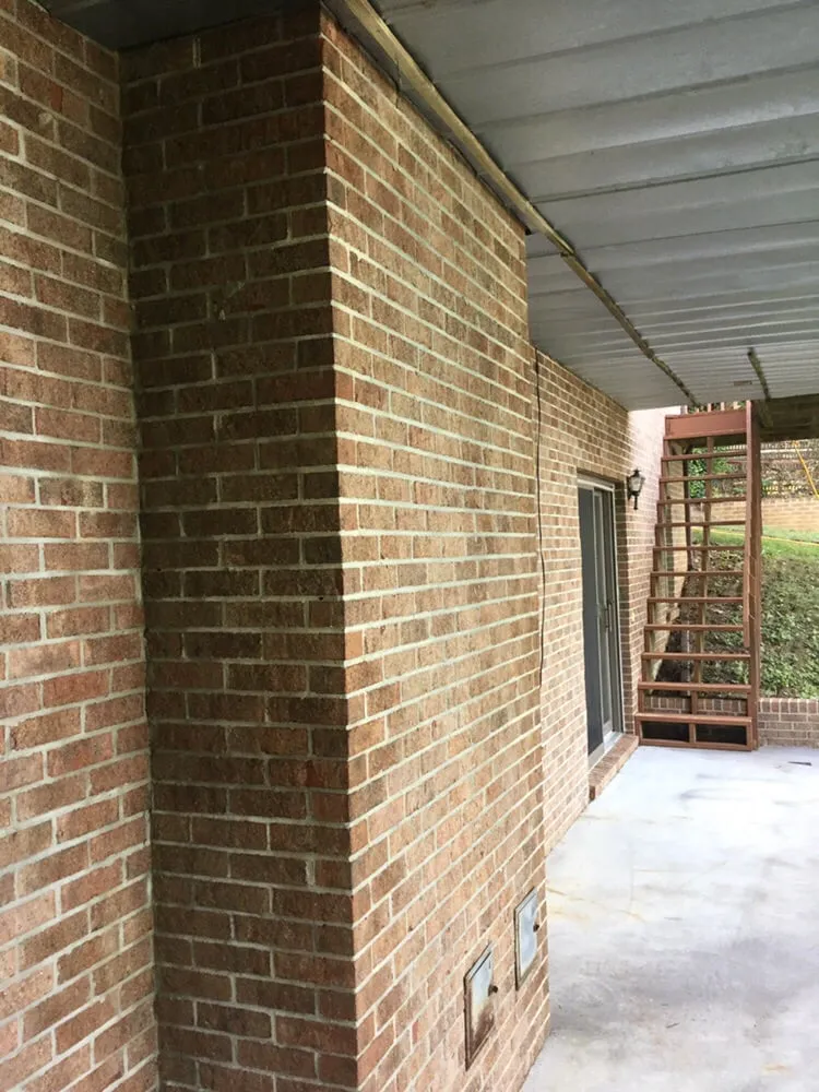 Slide of Roanoke Exterior Wash