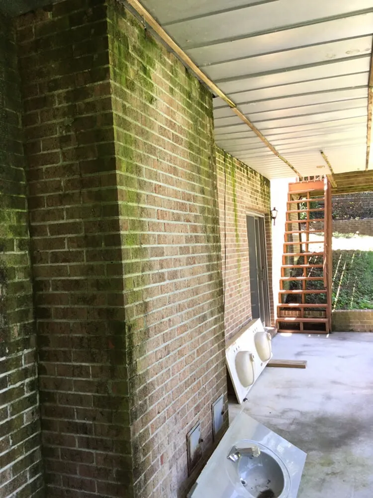 Slide of Roanoke Exterior Wash