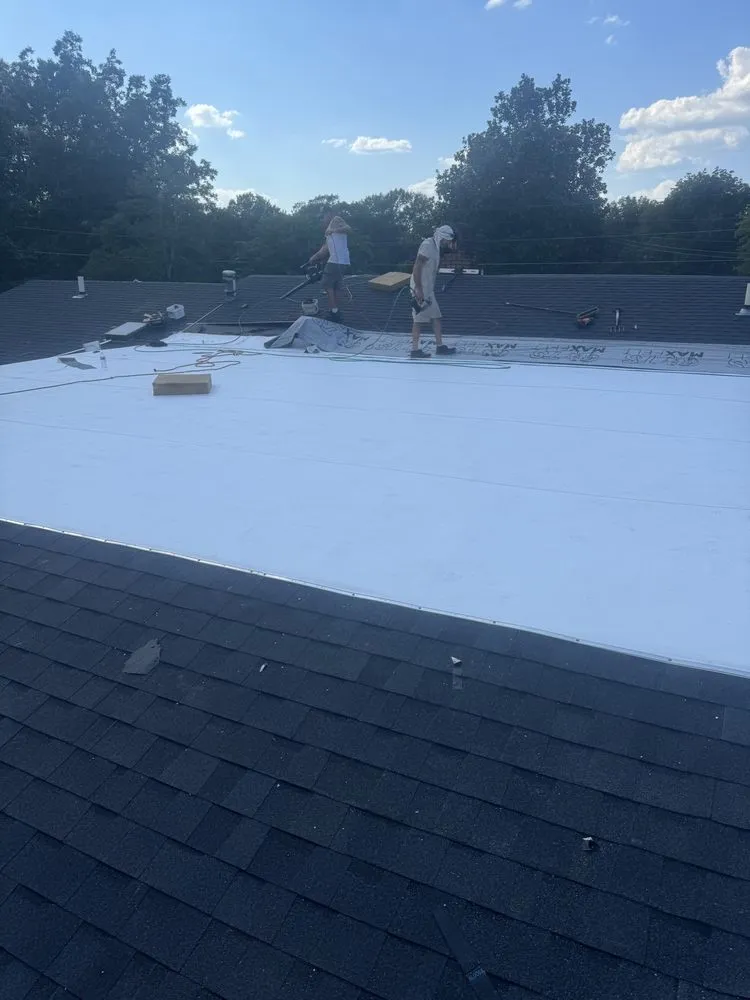 Slide of Robbie Melton Roofing