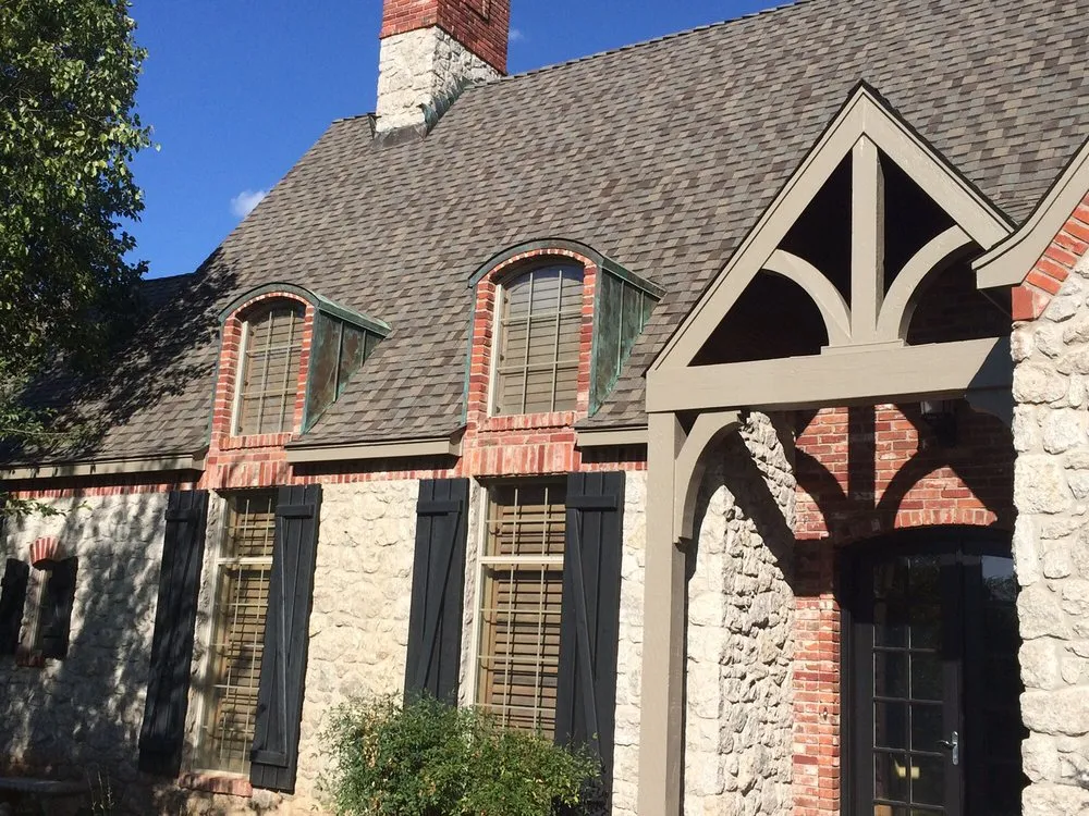 Slide of Robbins Roofing