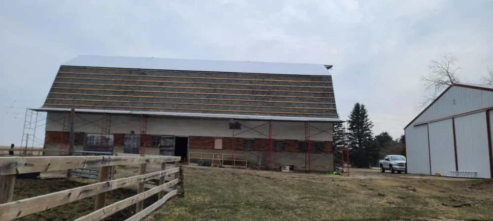 Slide of Robert Castro Construction