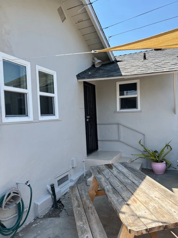 Slide of Robert Clark Painting & Roofing