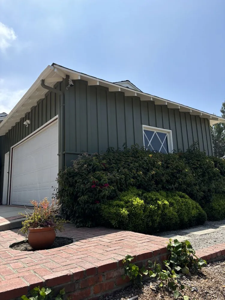 Slide of Robert Clark Painting & Roofing