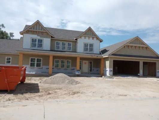 Robert E Guthrie Logo