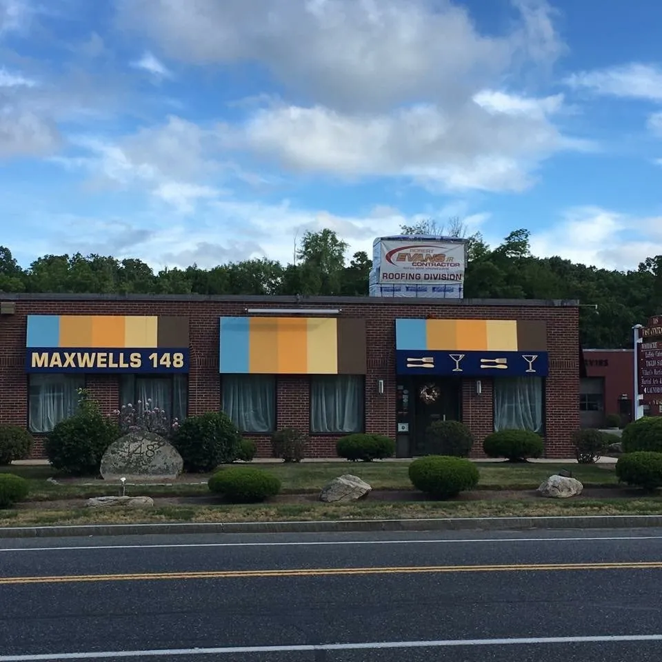 Slide of Robert Evans Jr Contracting Inc