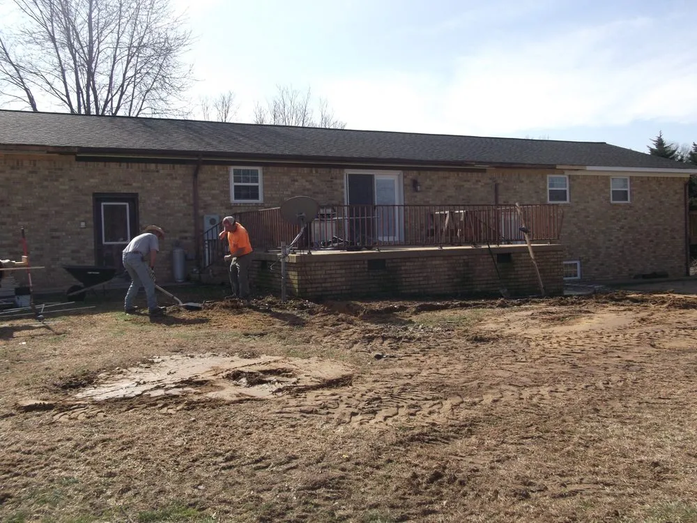 Trusted shingle roofing service in Valley Head, AL - Robert Johnson Roofing And Construction