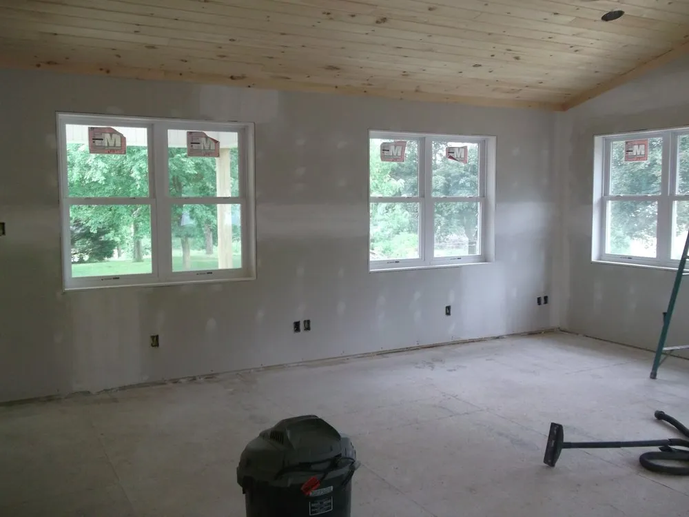 Emergency shingle roofing service in Valley Head, AL - Robert Johnson Roofing And Construction