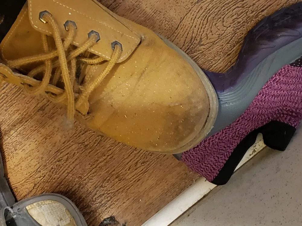 Slide of Roberts Handyman & Contracting