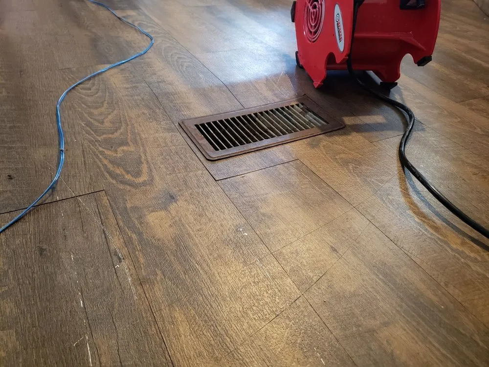 Slide of Roberts Handyman & Contracting