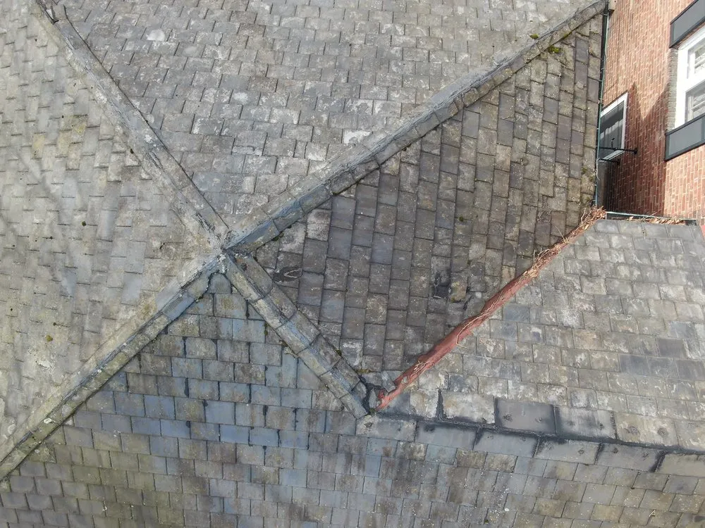 Slide of Roberts National Roofing