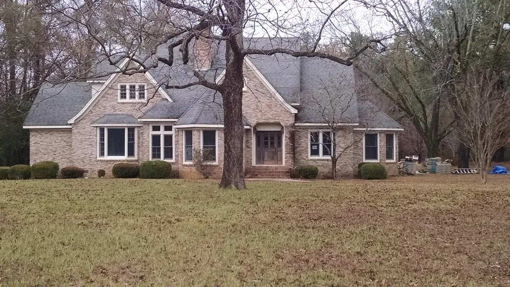 Slide of Roberts Repairs & Roofing