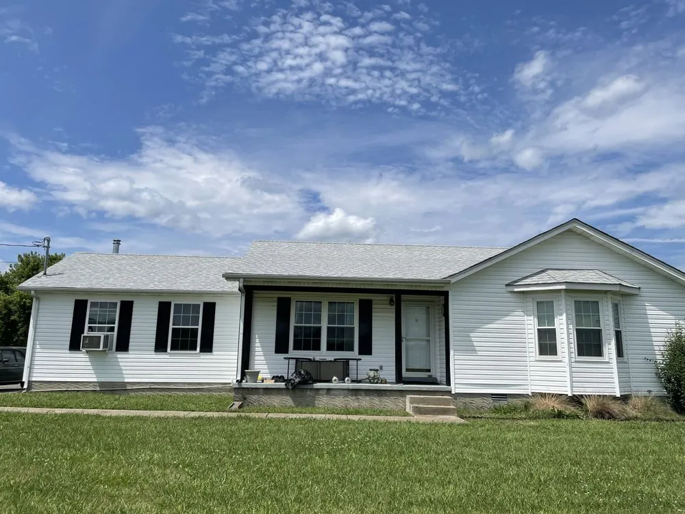 Emergency residential roofing service in Castalian Springs, TN - Roberts Roof Repairs