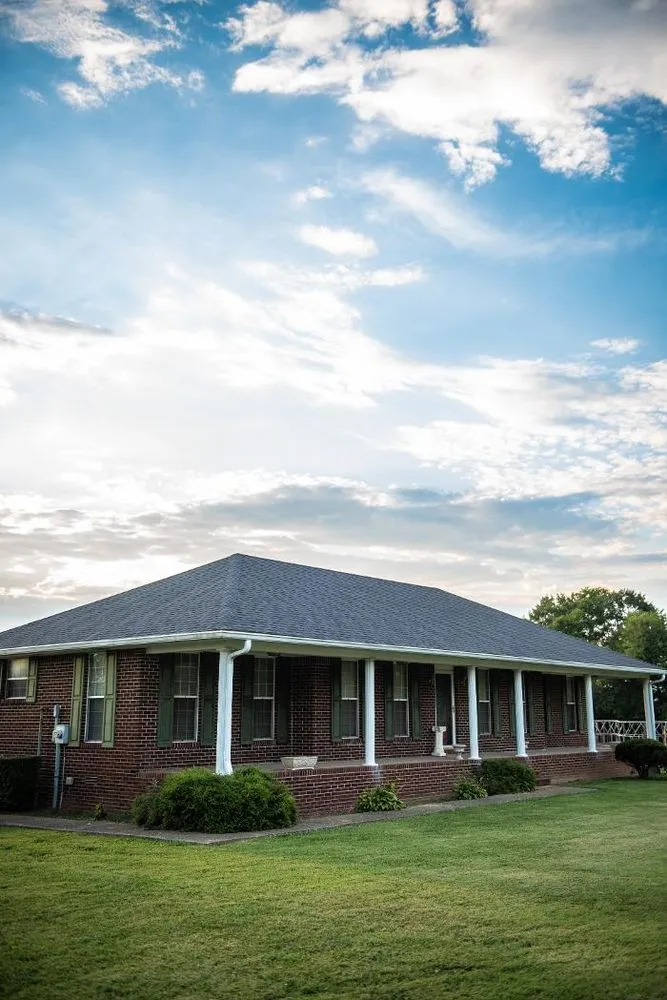 Expert flat roof repair in Castalian Springs, TN by Roberts Roof Repairs
