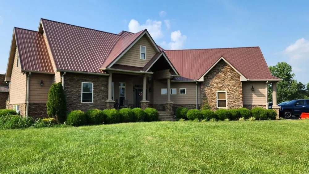 Licensed residential roofing service in Castalian Springs, TN - Roberts Roof Repairs