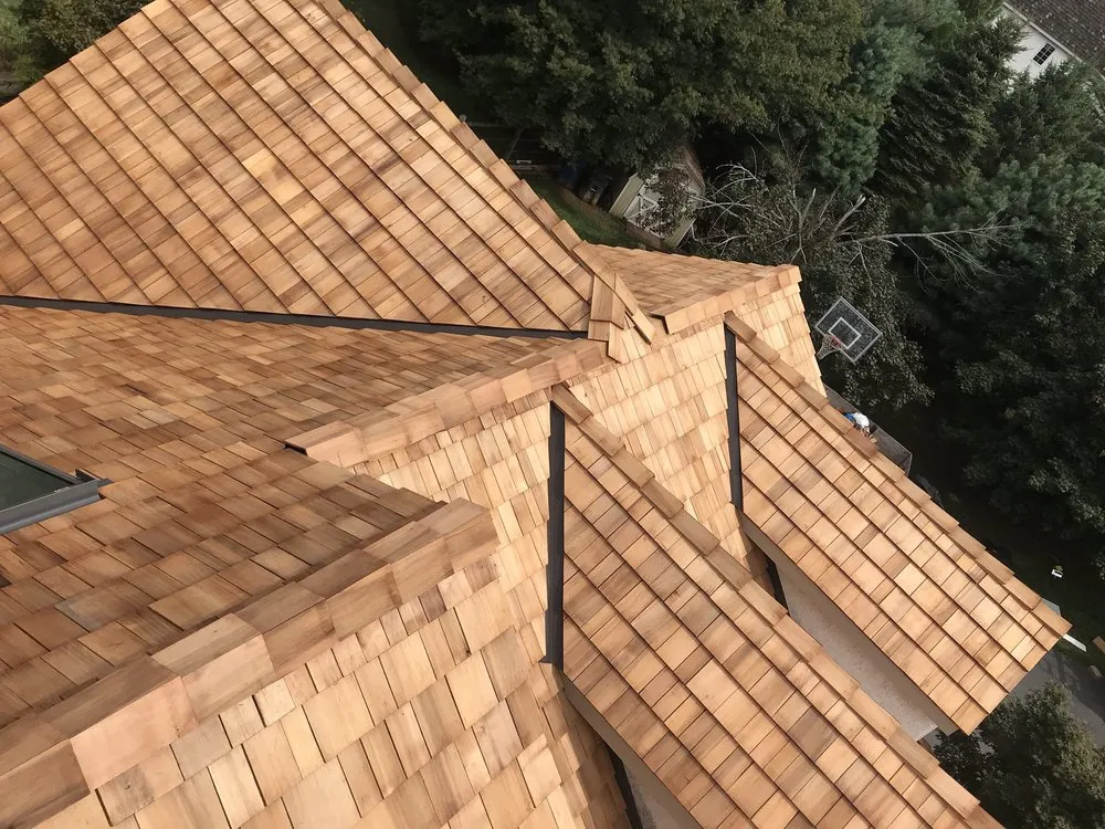 Slide of Roberts Roofing & Contracting