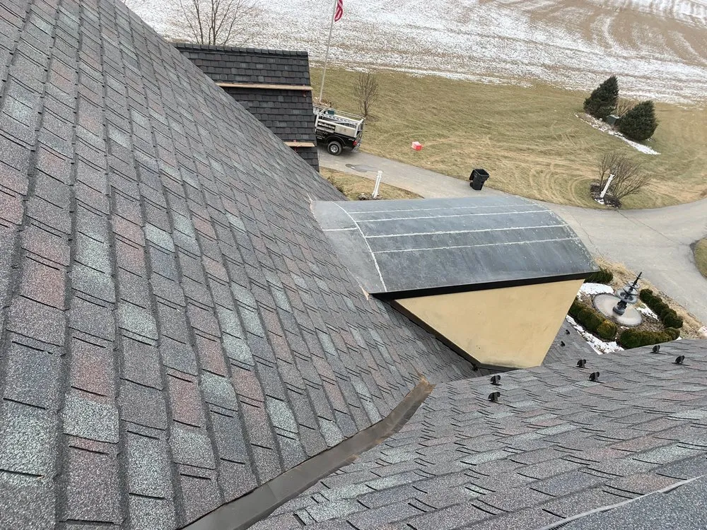 Slide of Roberts Roofing & Contracting