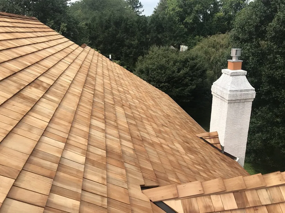 Slide of Roberts Roofing & Contracting